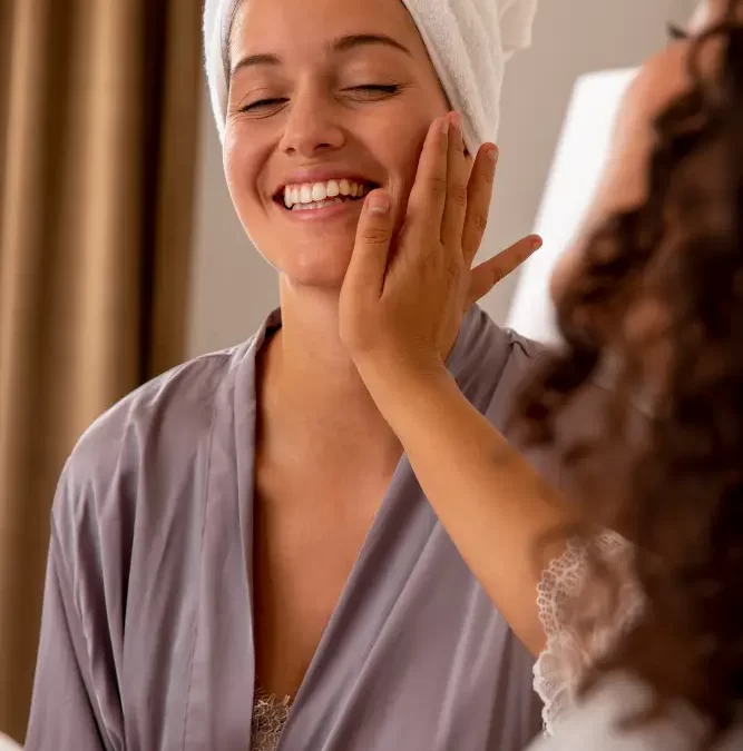 Cuidados com a pele sensível: como proteger, tratar e fortalecer a barreira cutânea